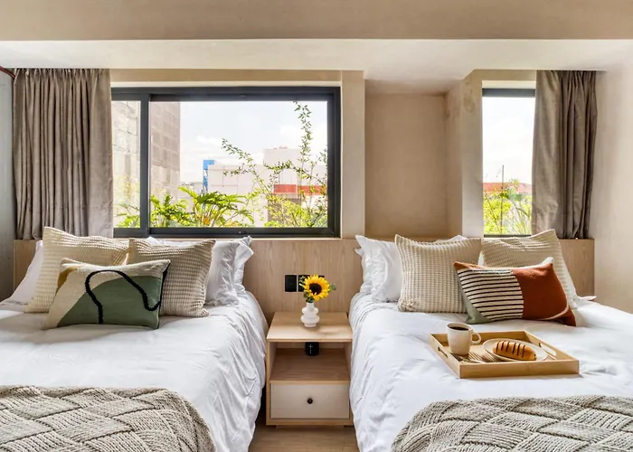 Apartahotel Caliza Roma Residences By Tasman