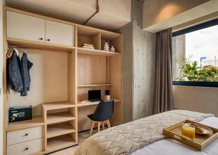 Caliza Roma Residences By Tasman 4*