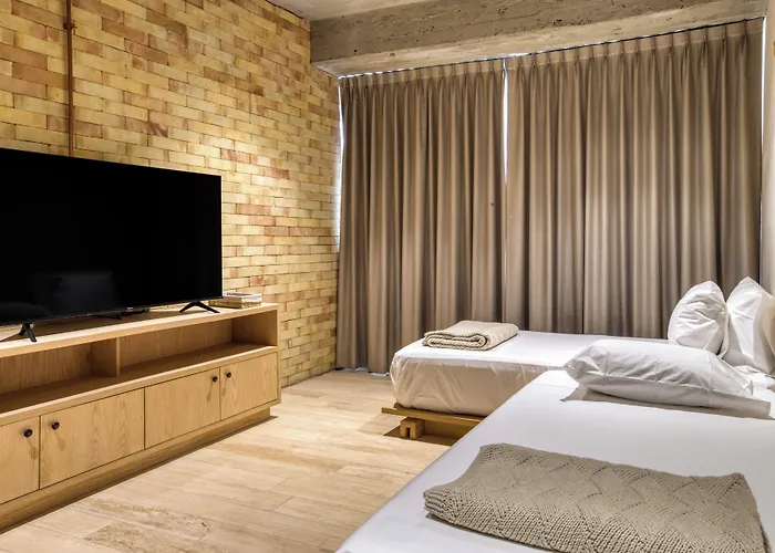 Caliza Roma Residences By Tasman Apartahotel