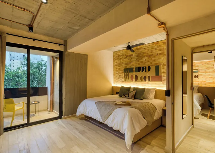 Caliza Roma Residences By Tasman Apartahotel