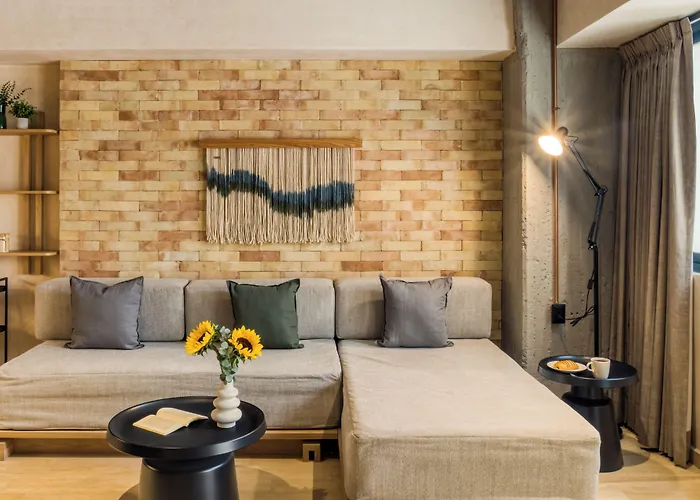 Caliza Roma Residences By Tasman Apartahotel