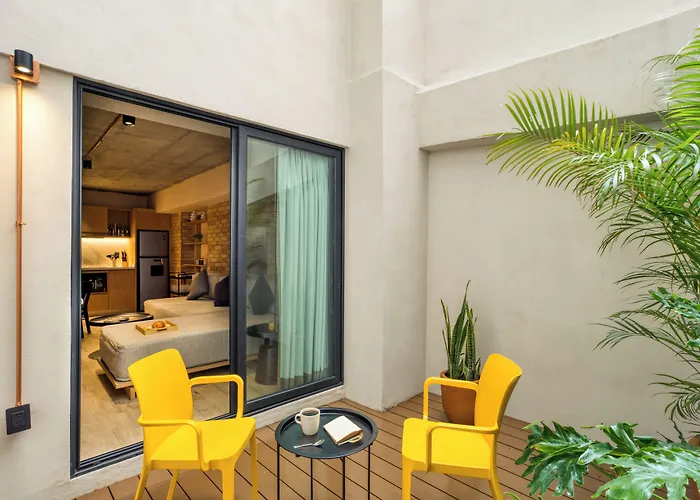 Caliza Roma Residences By Tasman Apartahotel 4*