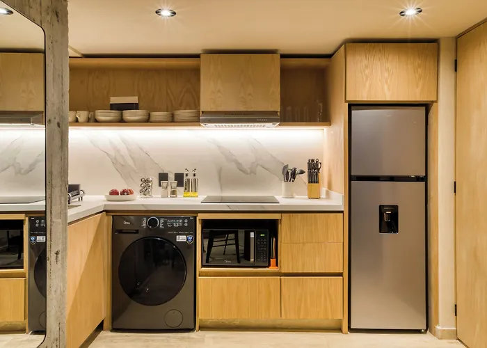 Caliza Roma Residences By Tasman Apartahotel