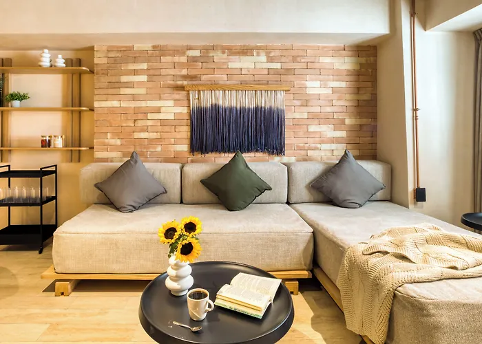 Caliza Roma Residences By Tasman 4*